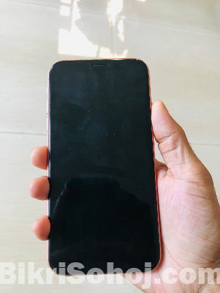 iPhone Xʀ